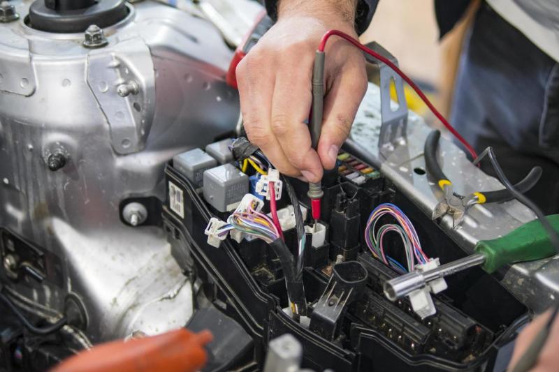 Oficina elétrica automotiva: como escolher a melhor para seu veículo Oficina elétrica automotiva: como escolher a melhor para seu veículo